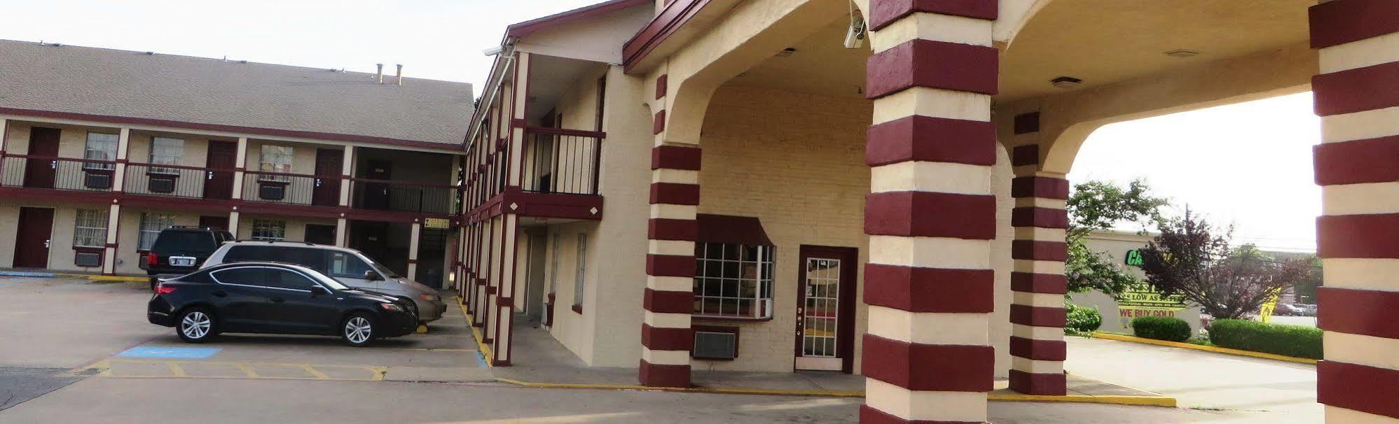 Sherman Inn Exterior photo