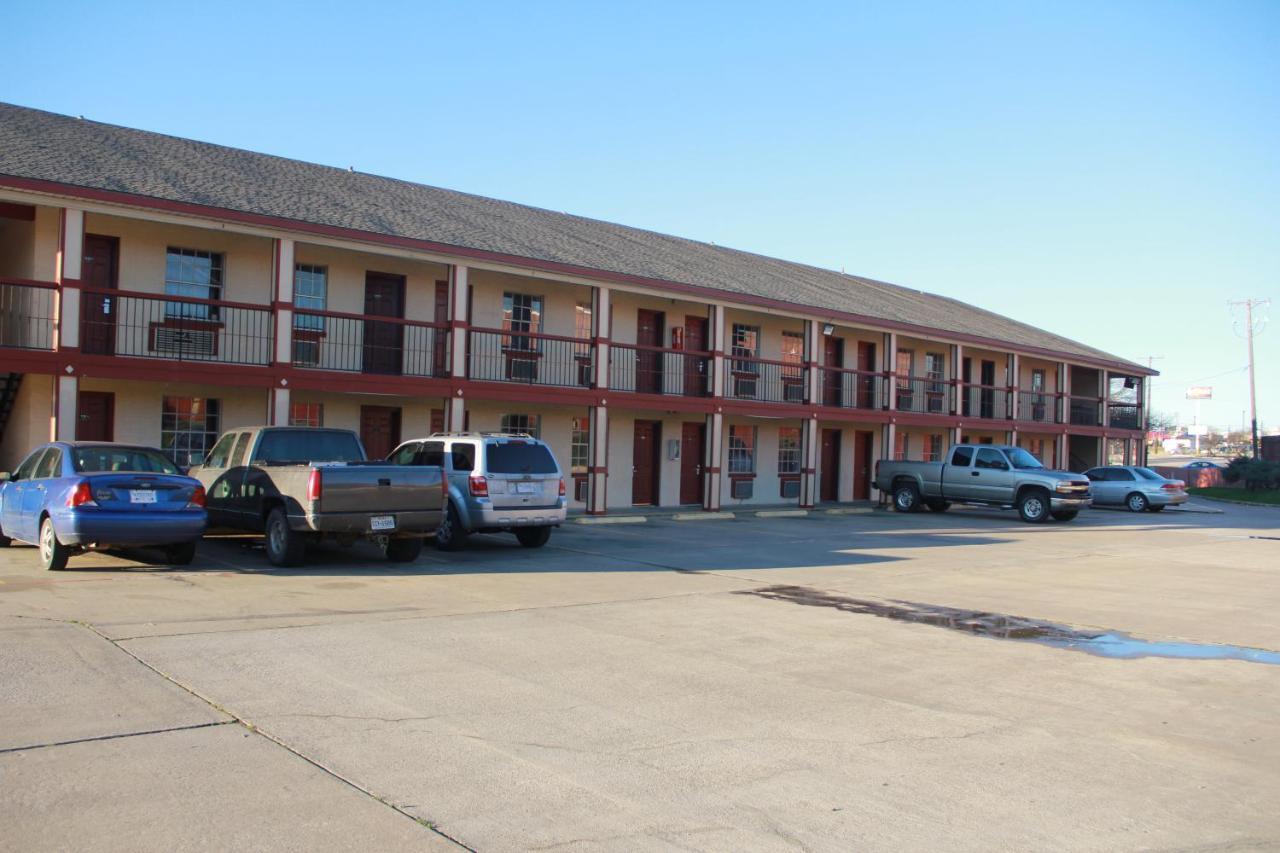 Sherman Inn Exterior photo