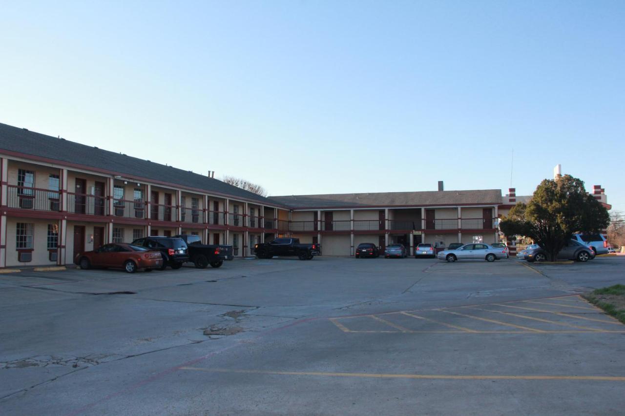 Sherman Inn Exterior photo