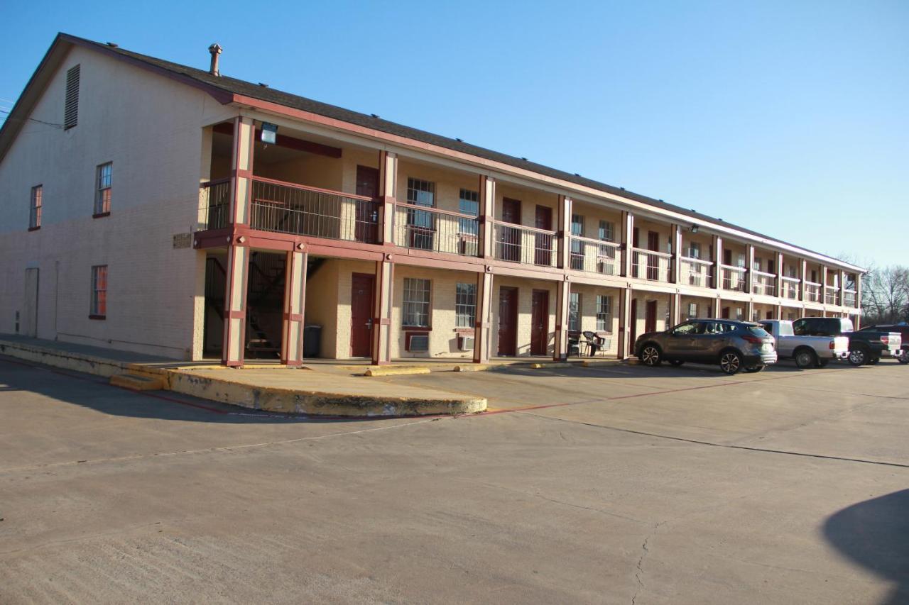 Sherman Inn Exterior photo