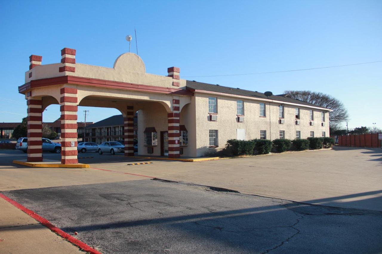 Sherman Inn Exterior photo