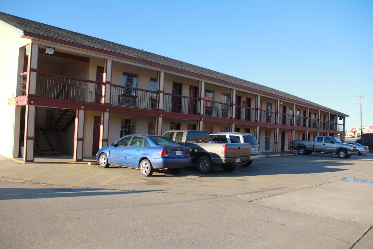 Sherman Inn Exterior photo